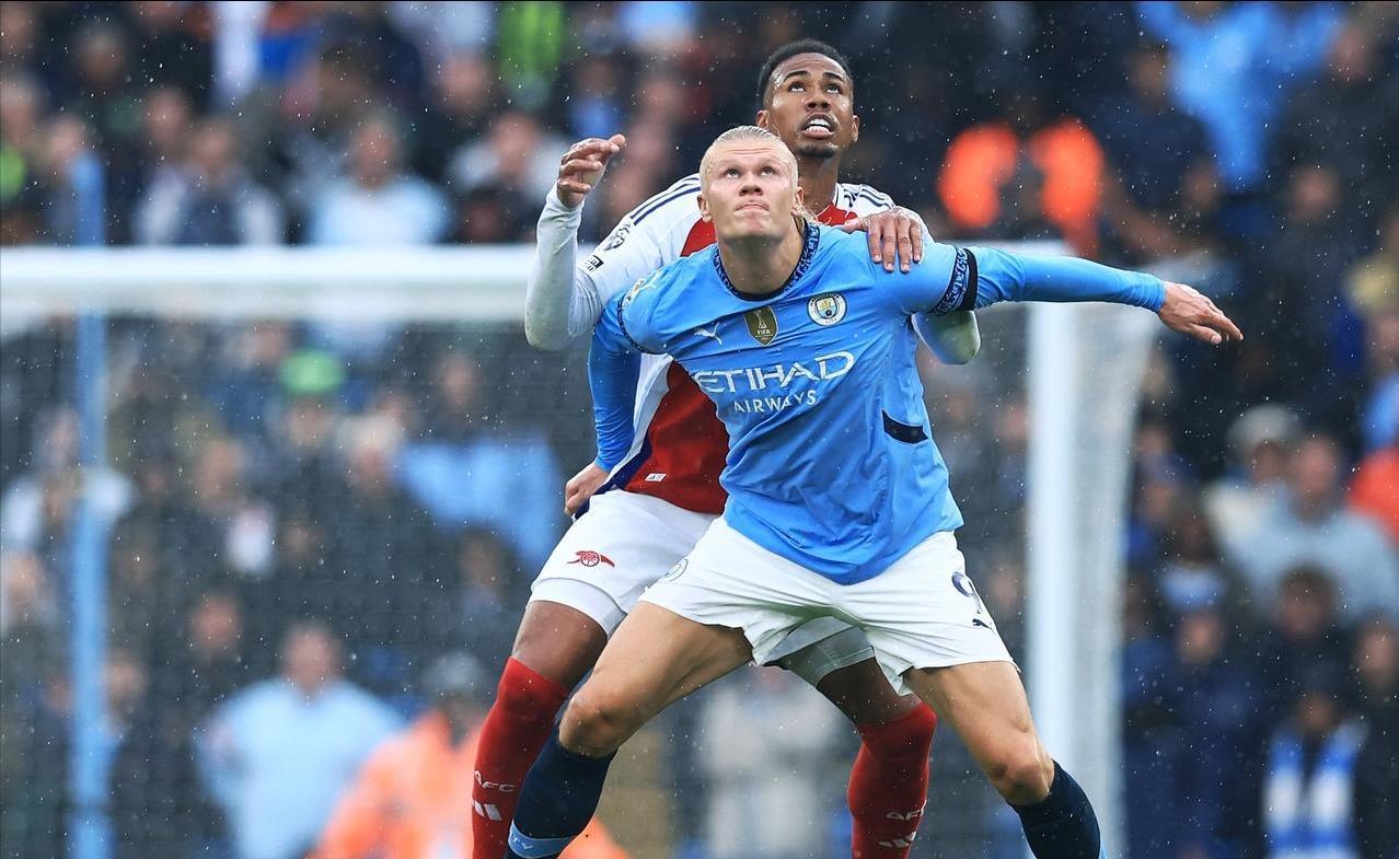 军后赛程太, 张口闭口, 英甲的领头 军后赛程太, 张口闭口, 英甲的领头